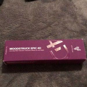 YOUNIQUE MOODSTRUCK 4D EPIC FIBER LASH MASCARA